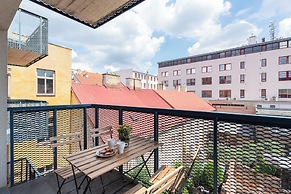 Apart loft hotel in Karlin