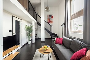 Apart loft hotel in Karlin