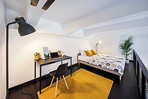 Apart loft hotel in Karlin