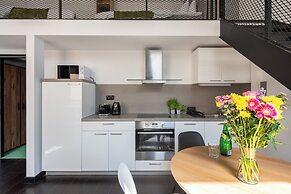 Apart loft hotel in Karlin