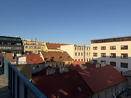 Apart loft hotel in Karlin