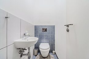 Apart loft hotel in Karlin