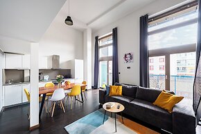 Apart loft hotel in Karlin