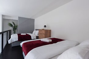 Apart loft hotel in Karlin