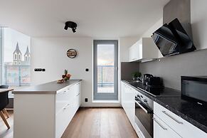 Apart loft hotel in Karlin