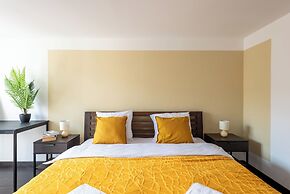 Apart loft hotel in Karlin