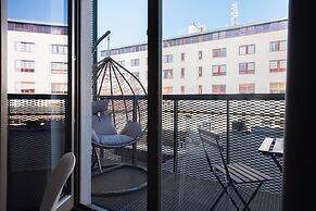 Apart loft hotel in Karlin