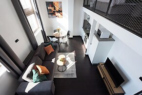 Apart loft hotel in Karlin