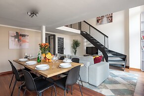 Apart loft hotel in Karlin