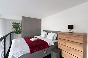 Apart loft hotel in Karlin