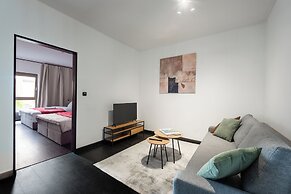 Apart loft hotel in Karlin