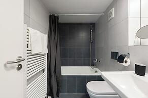 Apart loft hotel in Karlin