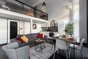 Apart loft hotel in Karlin