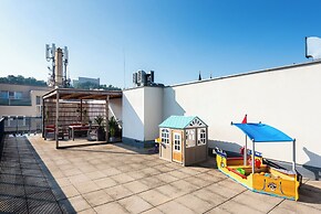 Apart loft hotel in Karlin