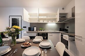 Apart loft hotel in Karlin