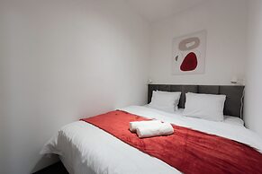 Apart loft hotel in Karlin