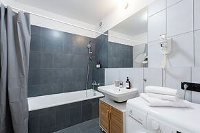 Apart loft hotel in Karlin