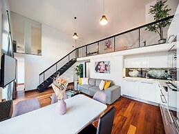 Apart loft hotel in Karlin