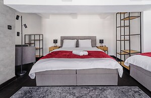 Apart loft hotel in Karlin