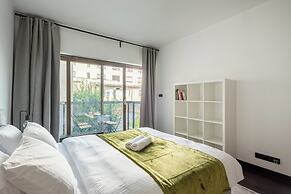 Apart loft hotel in Karlin