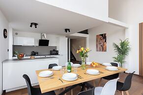 Apart loft hotel in Karlin