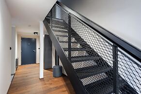 Apart loft hotel in Karlin