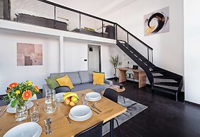 Apart loft hotel in Karlin