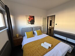 Apart loft hotel in Karlin