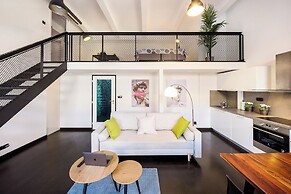 Apart loft hotel in Karlin