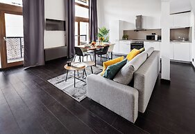 Apart loft hotel in Karlin