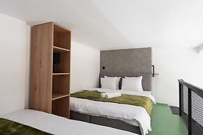 Apart loft hotel in Karlin