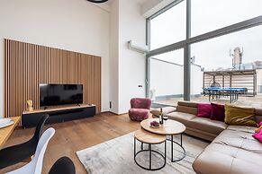 Apart loft hotel in Karlin