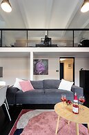 Apart loft hotel in Karlin