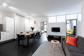 Apart loft hotel in Karlin
