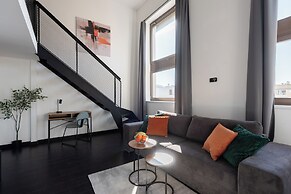 Apart loft hotel in Karlin