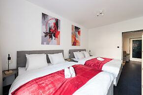 Apart loft hotel in Karlin