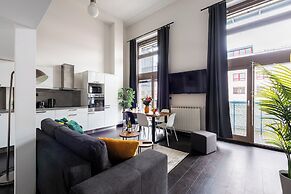 Apart loft hotel in Karlin