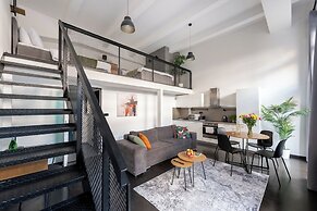 Apart loft hotel in Karlin