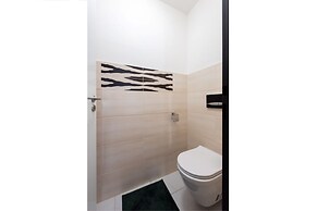 Apart loft hotel in Karlin