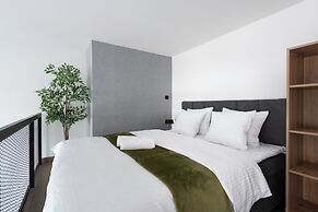 Apart loft hotel in Karlin