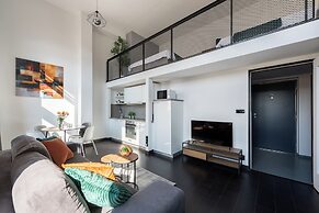 Apart loft hotel in Karlin
