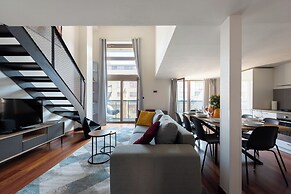 Apart loft hotel in Karlin