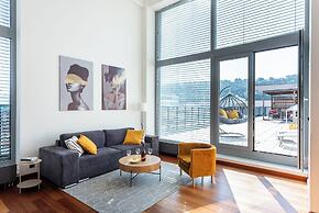 Apart loft hotel in Karlin