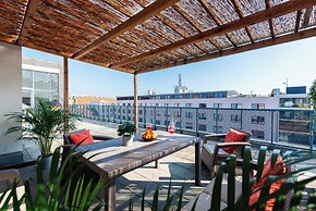 Apart loft hotel in Karlin