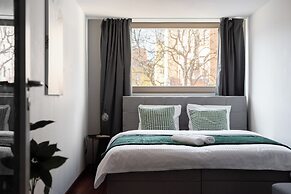 Apart loft hotel in Karlin