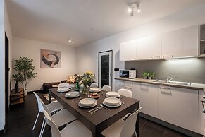 Apart loft hotel in Karlin