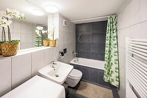 Apart loft hotel in Karlin