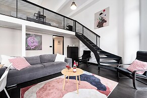 Apart loft hotel in Karlin