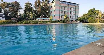 Hotel Staridge Limited
