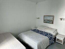 Apartment in Montagne Charlot With a Stunning View of the Lagoon